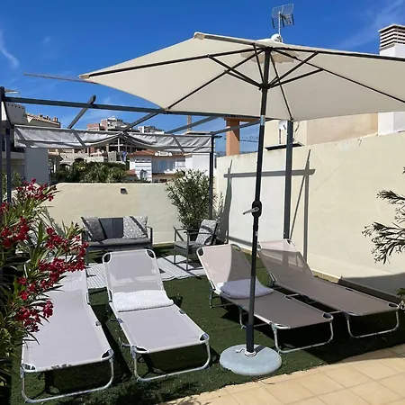 公寓 Panoramic Seaview 米哈斯